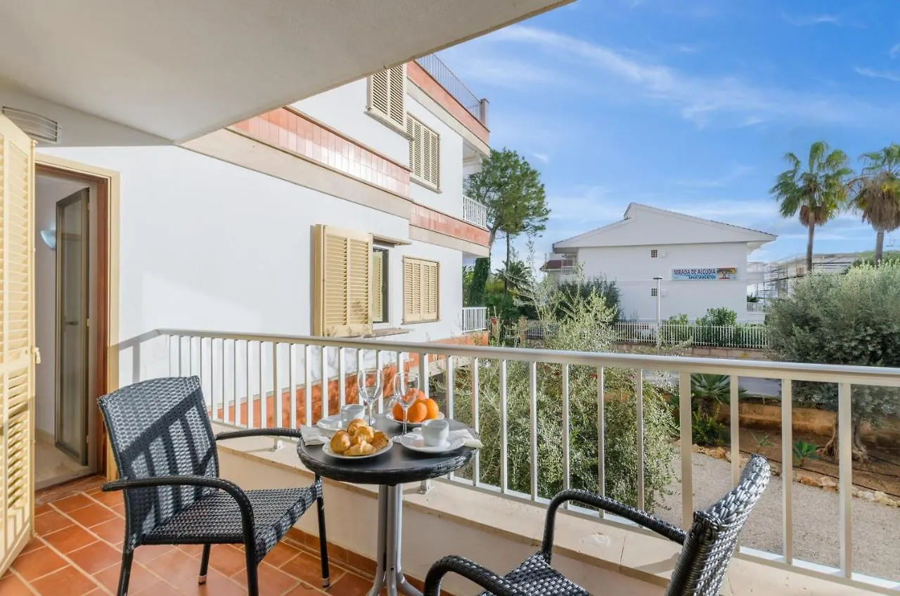 Yourhouse Roses 9 Port de Alcudia  Spain