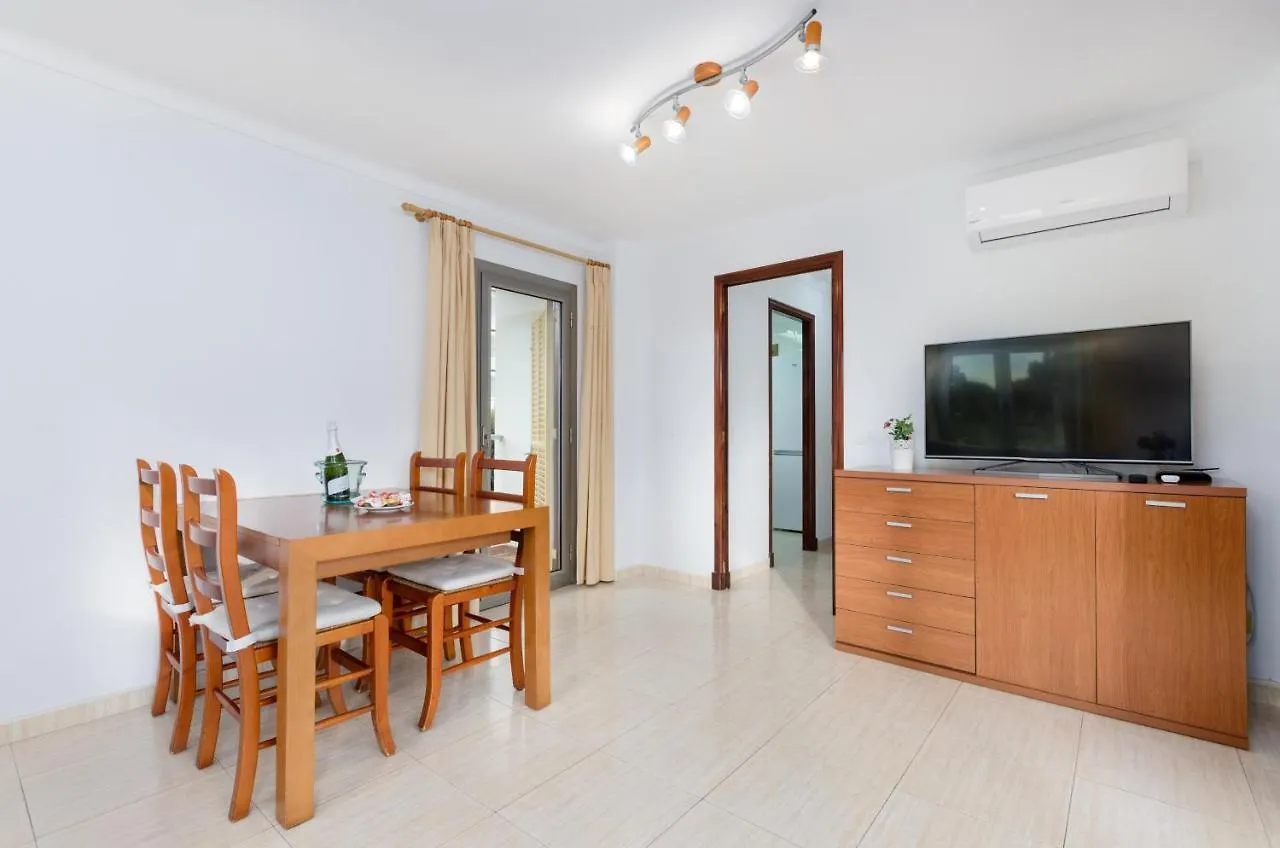 Yourhouse Roses 9 Port de Alcudia  0*, Port de Alcudia (Mallorca)