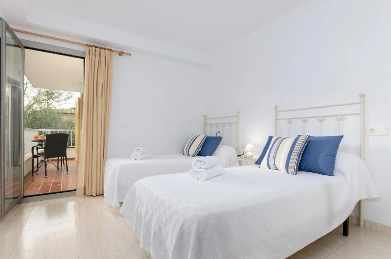 Yourhouse Roses 9 Port de Alcudia  0*, Port de Alcudia (Mallorca) Spain
